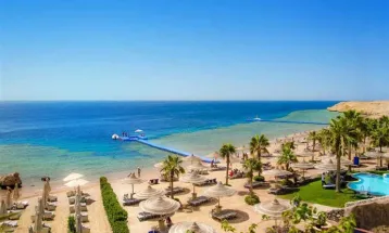 مصر .. 50 مليار جنيه تسهيلات تمويلية للشركات العاملة فى القطاع السياحى