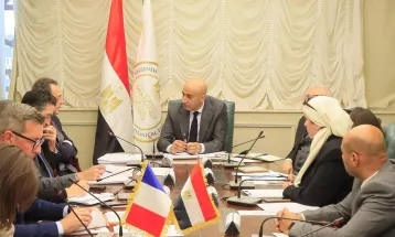 خطة لإنشاء 100 مدرسة مصرية فرنسية بحلول عام 2030