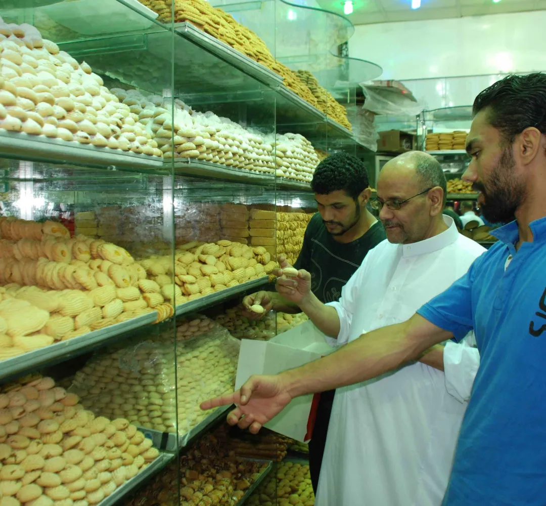 لماذا تحول العيد إلى عبء؟