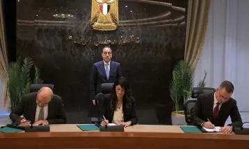 بحضور رئيس الوزراء.. توقيع اتفاقية مع مؤسسة التمويل الدولية لتقديم الخدمات الاستشارية فى قطاع المطارات