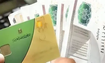 500 جنيه زيادة على بطاقات التموين.. لهؤلاء؟