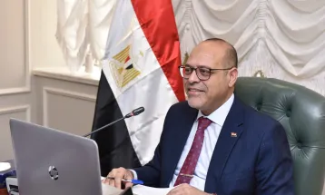 بمناسبة عيدى شم النسيم وتحرير سيناء.. الأثنين والخميس المُقبلان أجازة مدفوعة الأجر للعاملين بالقطاع الخاص
