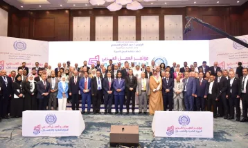 برقية من وزراء العمل وممثلى منظمات أصحاب الأعمال والعمال العرب إلى الرئيس السيسى