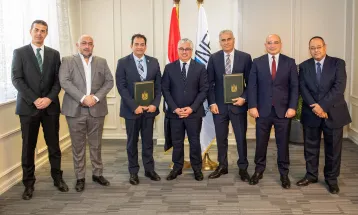 باستثمارات 965 مليون جنيه.. توقيع عقد مشروع شركة 