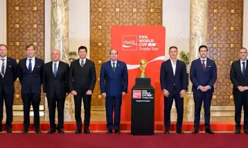 الرئيس السيسى يستقبل وفد الفيفا ضمن الجولة الترويجية لكأس العالم