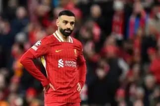 ليفربول بعد التسبب فى رحيل صلاح يبيع ثلث أسهمه