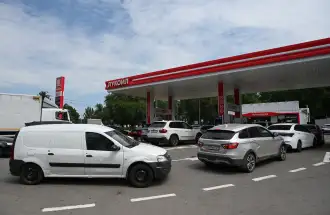 روسيا تبدأ استيراد البنزين لتغطية نقص الوقود
