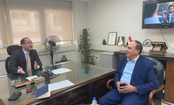 «سلامة» يلتقى وزير المالية لبحث أوضاع الصحفيين الإقتصادية