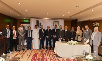 «جنى الاستثمارية القابضة» و«الأهلى الطبية» توقعان اتفاقية شراكة استراتيجية لدعم خططهما التوسعية فى الرعاية الصحية