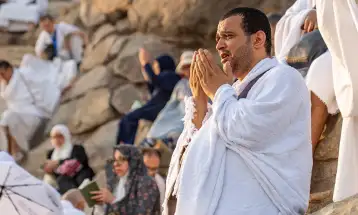 تكاليف الحج للمصريين حسب نوع البرنامج والخدمات المقدمة