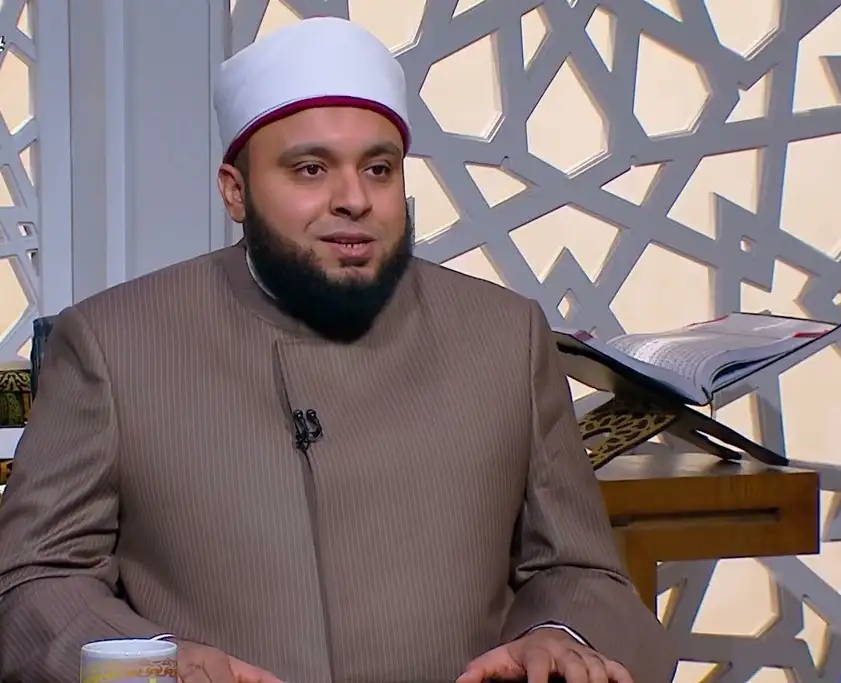 دار الإفتاء: توجيه المال لمساعدة الأسرة لا إثم فيه بدلًا من الأضحية