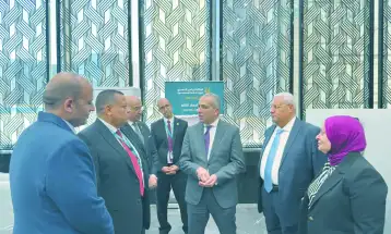 رئيس البنك الزراعى يتفقد الأعمال النهائية بمقر البنك بالعاصمة الإدارية