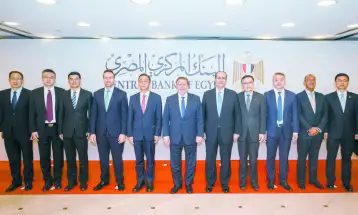 محافظ البنك المركزى يلتقى رئيس البنك الصناعى الصينى لبحث التعاون المشترك